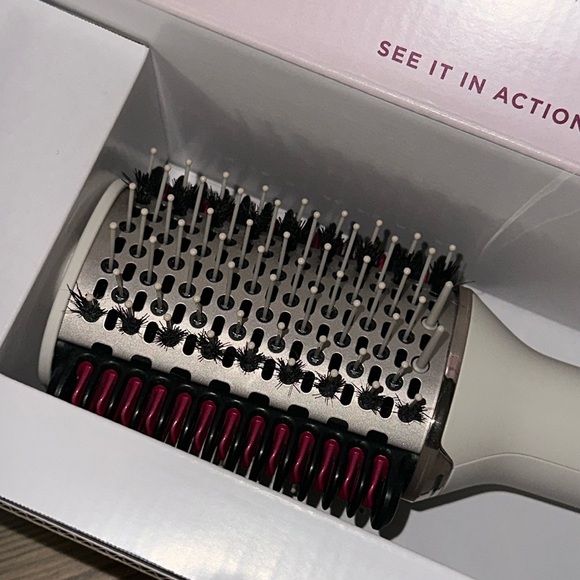 Shark SmoothStyle Hair Dryer Brush - Picture 6 of 6